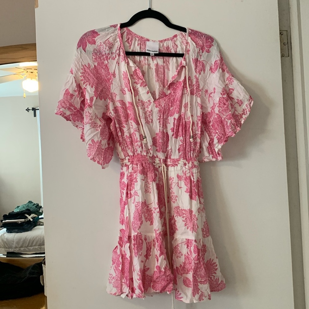 New without tags Skylar Madison flutter sleeve dress